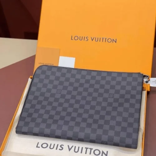 Untitled-design-2025-05-27T042916.569 Louis Vuitton Handbag Men’s Black With Wallet 25cm