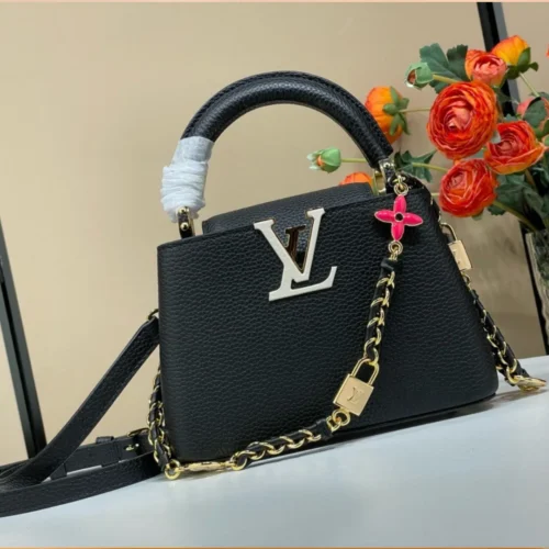 Louis Vuitton LV Capucines BB Black Cowhide Leather Handbags 21x14x8cm