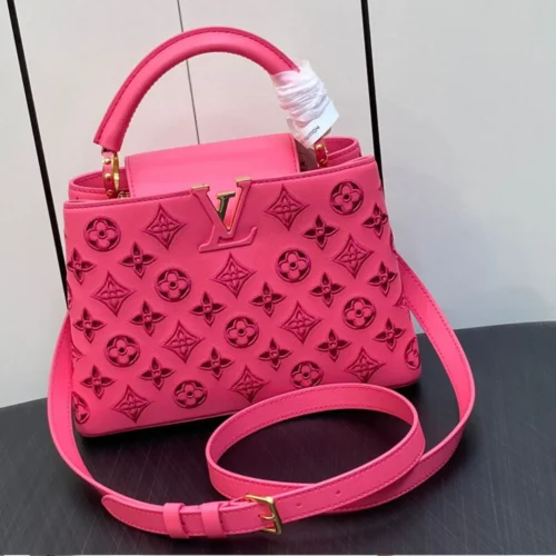 Untitled-design-2025-05-27T070226.252 Louis Vuitton LV Capucines BB Handbags Pink 27x18x9cm