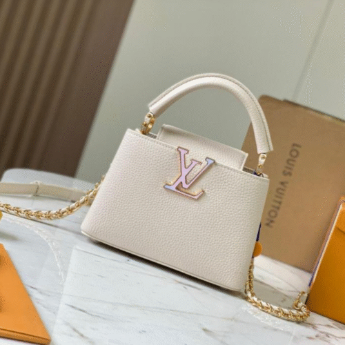 Untitled-design-2025-05-27T072511.435 Louis Vuitton LV Capucines Beige LV Pattern Purple 21cm
