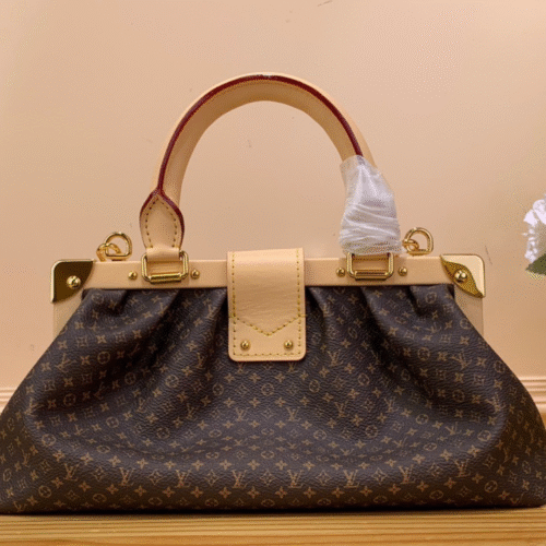 Untitled-design-2025-05-27T082615.655 Louis Vuitton LV Clucth Tisitt Like Auth Lock Handbags 28x14cm