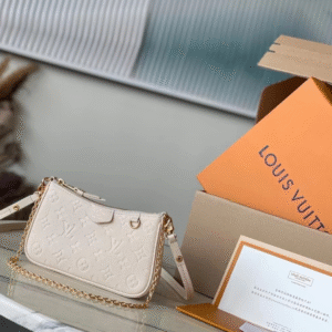 Untitled-design-2025-05-28T054346.654 Louis Vuitton LV Capucines Plaid Pattern Handbags 27x18x9cm