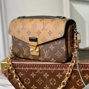 Untitled-design-2025-05-28T063028.911 Louis Vuitton LV On The Go Like Auth Handbags LV Pattern 25x19x11.5cm