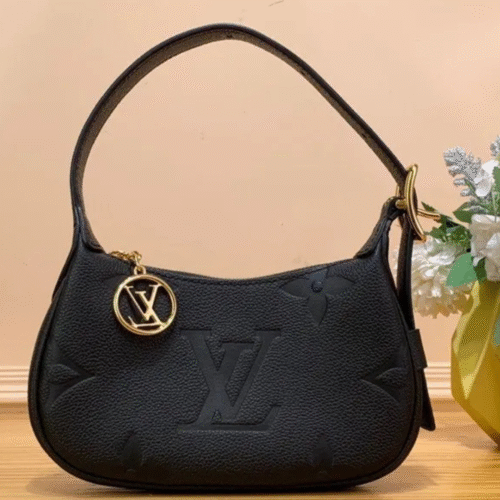 Untitled-design-2025-05-28T110419.622 Louis Vuitton LV Moon Mini Bag Black Replica Hanbags 20.5x11x5cm