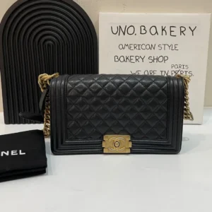 Chanel Boy Handbags Pebbled Leather Black 25.5cm