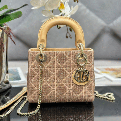 Untitled-design-2025-05-29T191156.587 Dior Lady Super Yellow Beaded Handbag 17x15x7cm