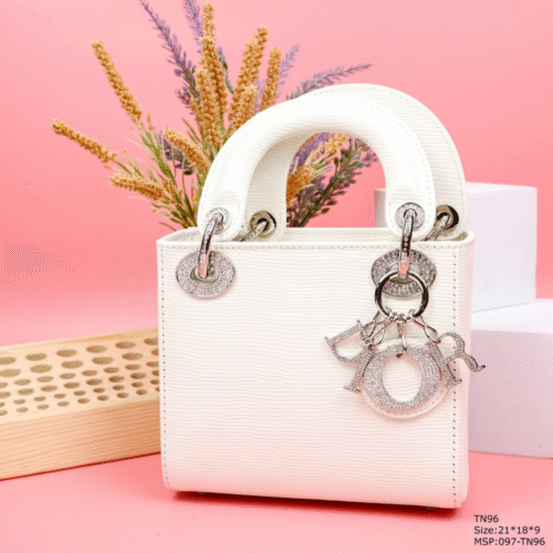 Untitled-design-2025-05-29T224552.960 Dior My Lady White Beaded Handbag 21x18x9cm