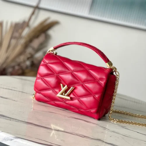 Untitled-design-2025-06-02T032824.876 Louis Vuitton LV Twist Like Auth Woman’s Red Handbags Smooth Leather 23cm
