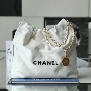 Chanel 11 Handbag 22 Shopping Woman’s White Smooth Leather 35cm