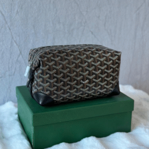 Untitled-design-2025-06-08T231936.395 Goyard Bowling 25 Toiletry Bag