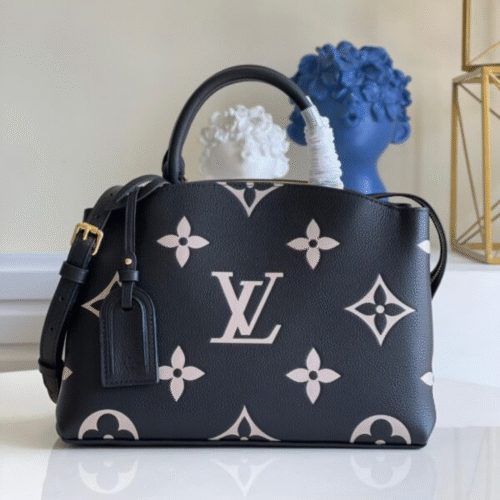 Untitled-design-2025-07-07T173254.731 Louis Vuitton LV Petit Palais Da Bicolor Monogram Empreinte Handbags 29x18cm