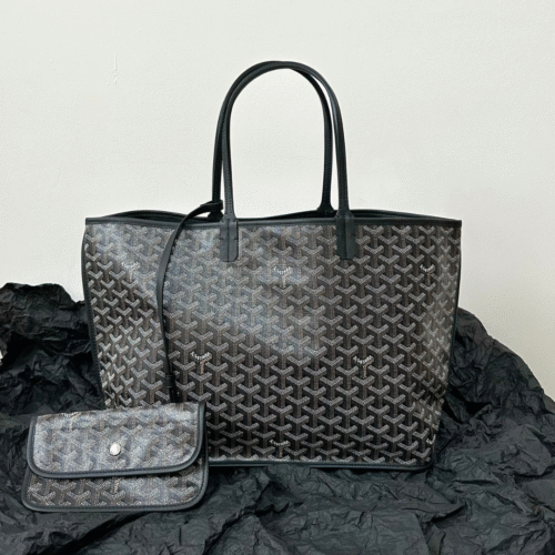 Untitled-design-2025-07-18T060742.971 GOYARD St Louis PM Tote Bag