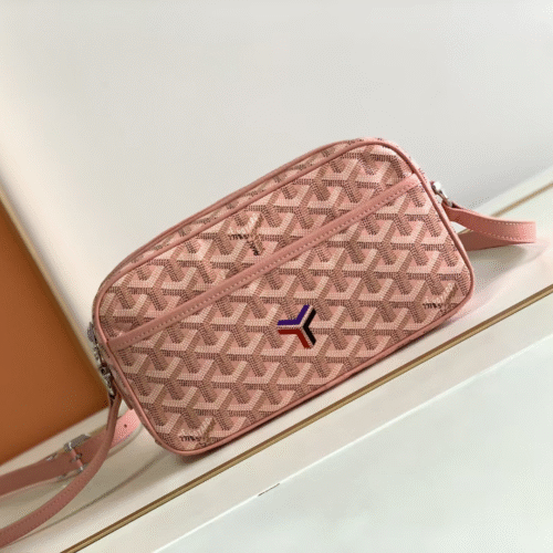 Untitled-design-2025-08-09T052548.935 GOYARD Goyardine Sac Cap Vert Pink 1134560