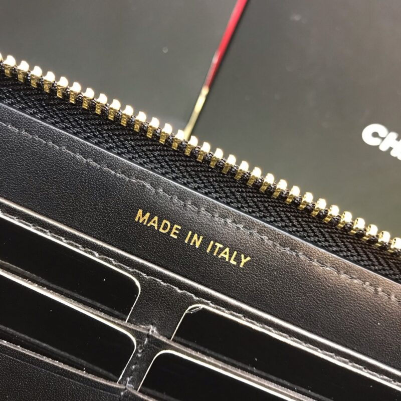 Chanel Wallet Black Grained Leather Gold Lock 19×10.5cm