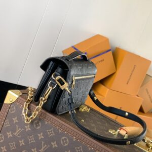 Louis Vuitton Pochette Métis Monogram Empreinte Leather