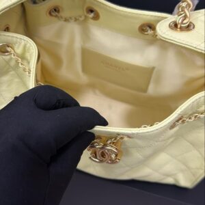 CHANEL 25 HANDBAG 30 IN YELLOW CAVIER GOLD HARDWARE