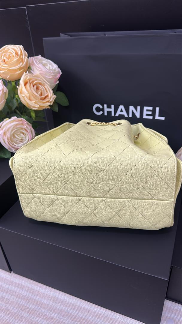 CHANEL 25 HANDBAG 30 IN YELLOW CAVIER GOLD HARDWARE