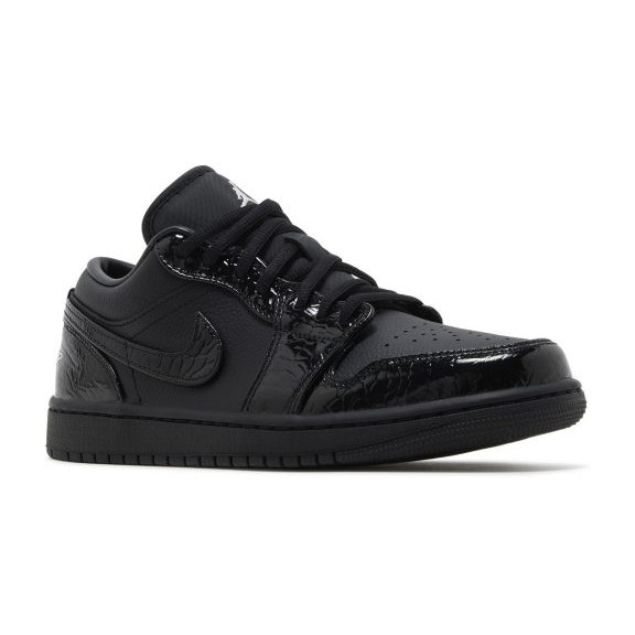 Wmns-Air-Jordan-1-Low-SE-Black-Croc-2-576x410-1 Jordan 1 Low SE