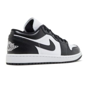 Wmns-Jordan-1-Low-Panda-3-576x410-1 Jordan 1 Low