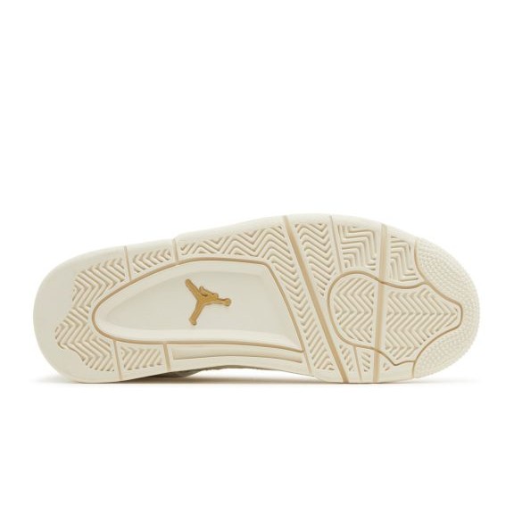 Jordan 4 Retro