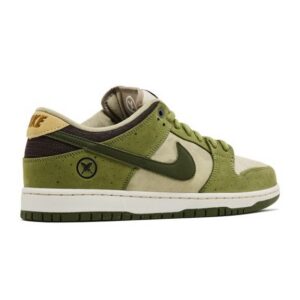 Yuto-Horigome-x-Dunk-Low-SB-Matcha-3-576x410-1 Nike SB Dunk Low