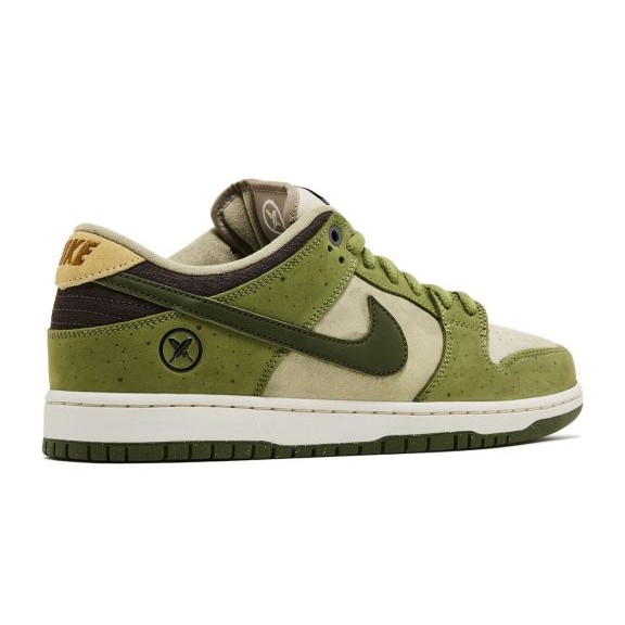 Yuto-Horigome-x-Dunk-Low-SB-Matcha-3-576x410-1 Nike SB Dunk Low