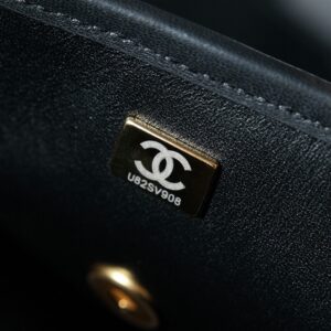 Chanel 25C Flap Bag 19cm Black Quilted Lambskin