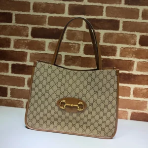Gucci GG Marmont GG Shoulder Bag Small