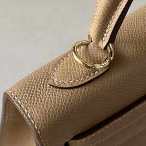 Hermes Kelly 20 Gold hardware
