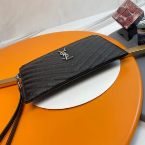 YSL CASSANDRE MATTELASÈ LARGE ZIPPED POUCH IN GRAIN DE POUDRE EMBOSSED LEATHER