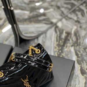 Saint Laurent ‘Loulou Medium’ shoulder bag