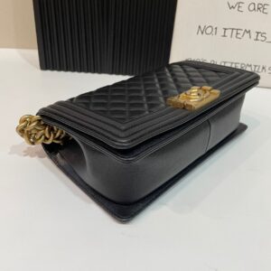 Chanel Boy Handbags Pebbled Leather Black 25.5cm