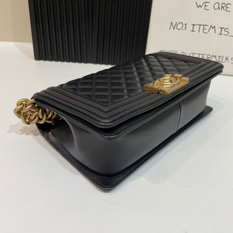 Chanel Boy Handbags Pebbled Leather Black 25.5cm