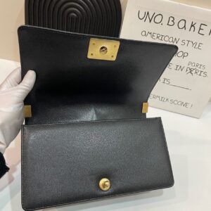 Chanel Boy Handbags Pebbled Leather Black 25.5cm