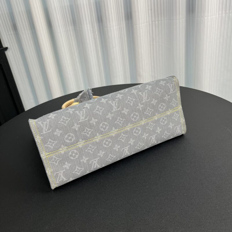 LV M13189 OnTheGo MM