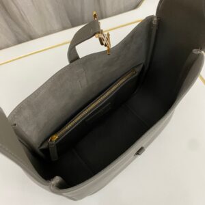 Saint Laurent Le 5 à 7 Supple Hobo Bag