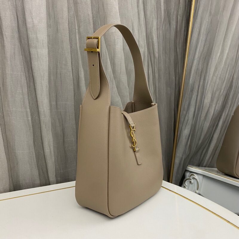 Saint Laurent Le 5 à 7 Supple Hobo Bag Beige Colour