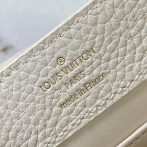 Louis Vuitton LV Capucines Beige LV Pattern Purple 21cm