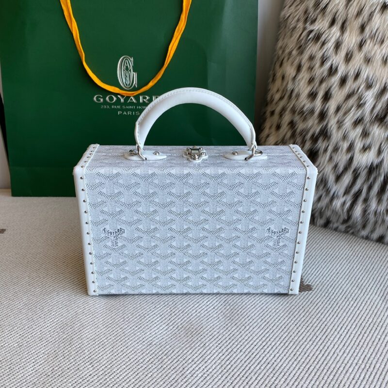 GOYA GRAND HOTEL TRUNK BAG