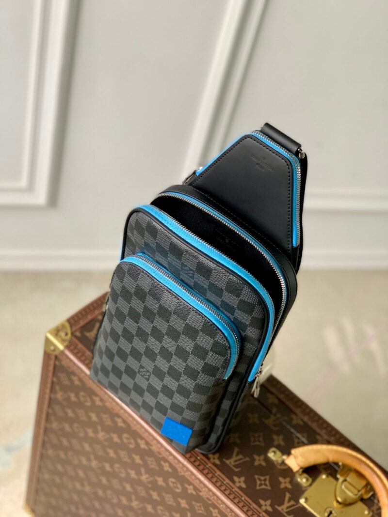 LV AVENUE SLINGBAG 31 IN BLACK AND GREY DAMIER GRAPHITA CANVAS CALFSKIN