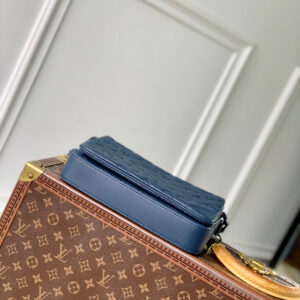 LV TRIO MESSENGER 25 IN BLUE MONOGRAM SHADOW CALFSKIN