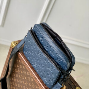LV TRIO MESSENGER 25 IN BLUE MONOGRAM SHADOW CALFSKIN