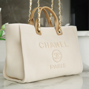 CHANEL TOTE BAG 39 ATTACHED PEARL LOGO IN BEIGE CANVAS GOLD HARDWARE