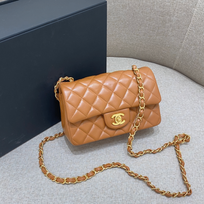 CHANEL FLAP BAG 20CM CARAMEL LAMBSKIN GOLD HARDWARE