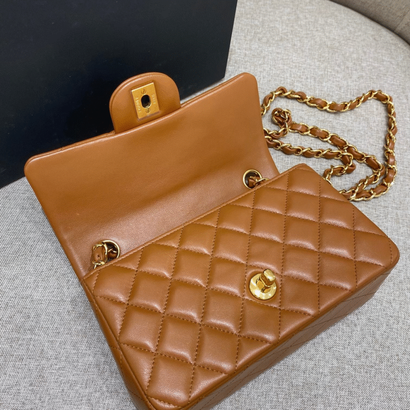 CHANEL FLAP BAG 20CM CARAMEL LAMBSKIN GOLD HARDWARE