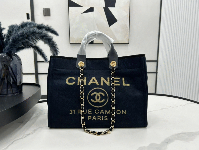 CHANEL DEAUVILLE LARGE 38 TOTE BAG IN BLACK CANVAS WITH GOLD EMBROIDERED LOGO