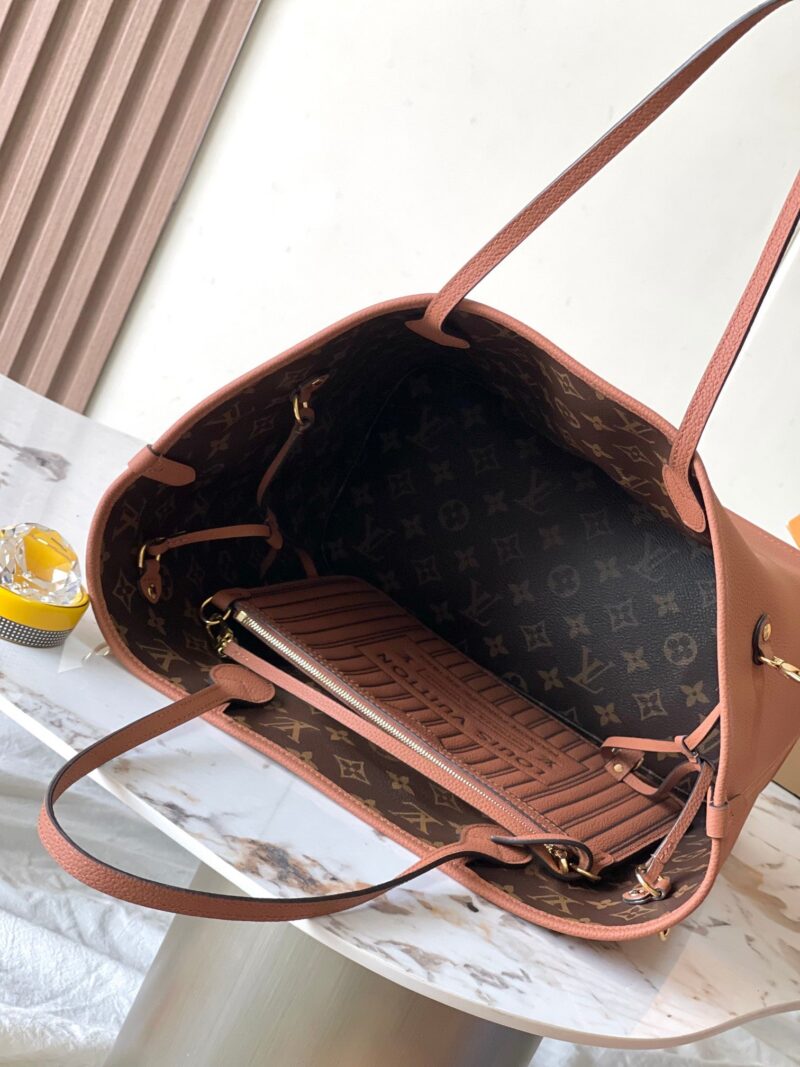 LV NEVERFULL INSIDE OUT MM IN BROWN MONOGRAM CANVAS AND CALFSKIN TRIM