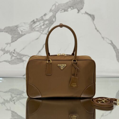 LARGE TOP HANDLE BAG 35 IN CHERRY WOOD NYLON AND CALFSKIN TRIM