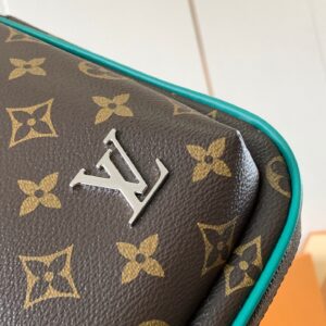 LV AVENUE SLINGBAG 31 IN BROWN MIX GREEN DAMIER GRAPHITE CANVAS