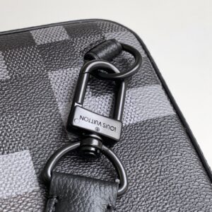 LV AVENUE 31 IN BLACK CANVAS CALFSKIN